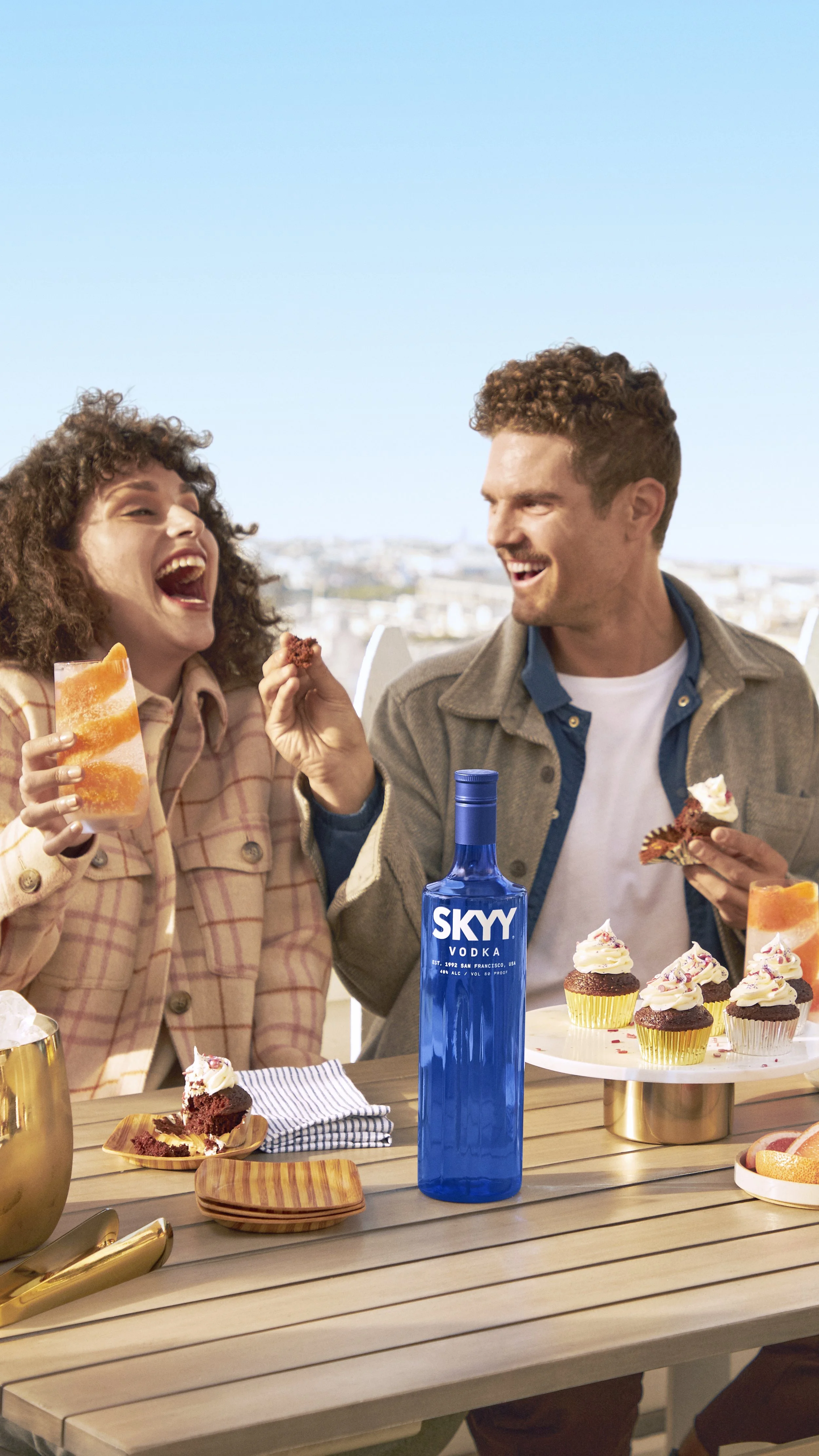 2042-16c-PAPER_SKYY_Jul_SHOT 9_FALL SUNSET PARTY_0833 1-RGB-9x16.jpg