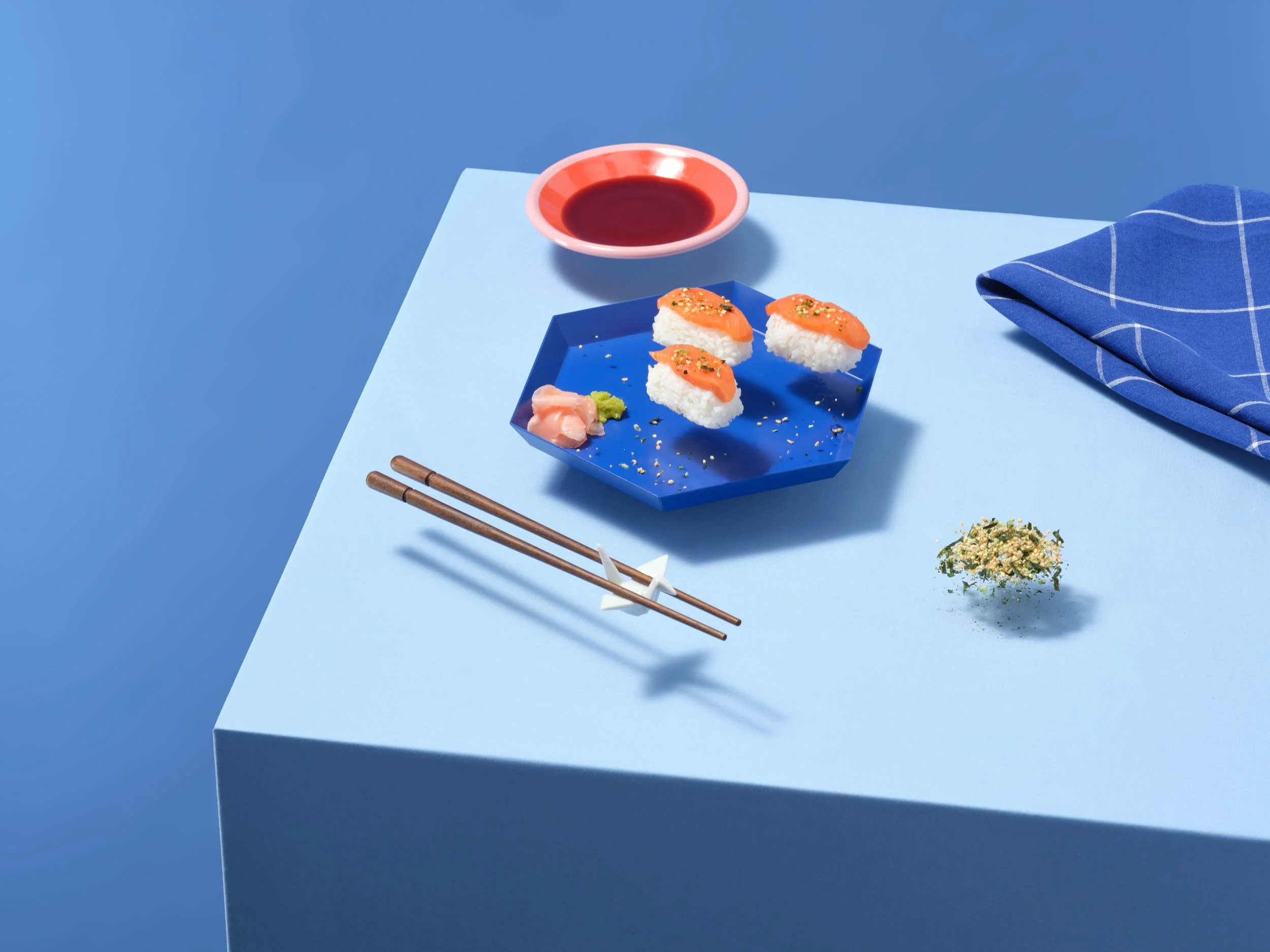 Floating_Foods_Sushi_1.jpg