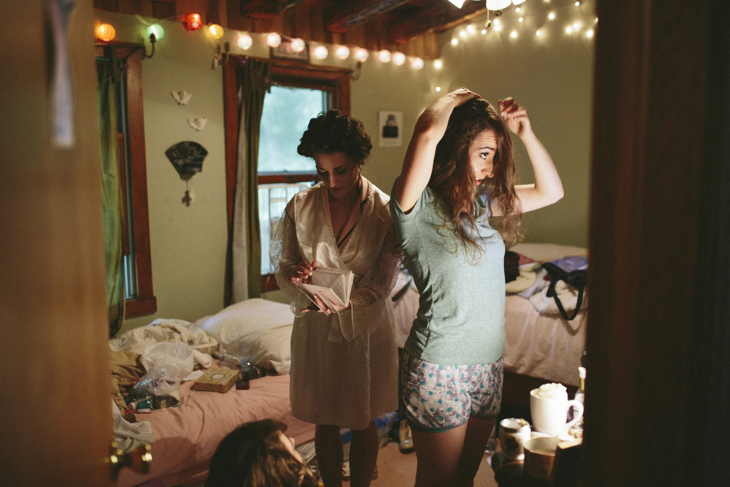 107Girls-Getting-Ready.jpg