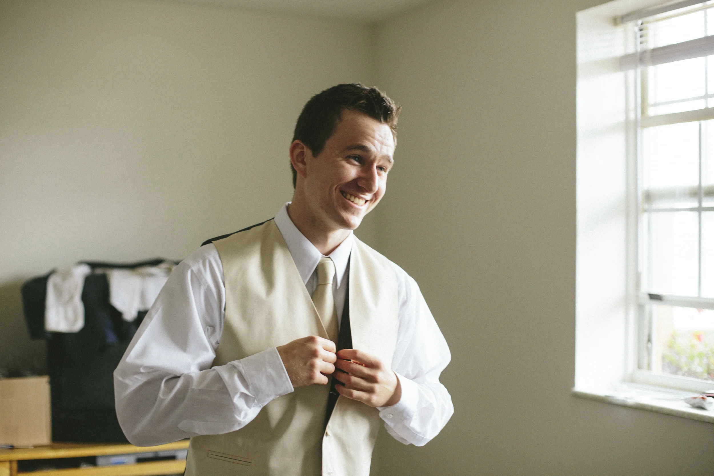 028Guys-Getting-Ready.jpg