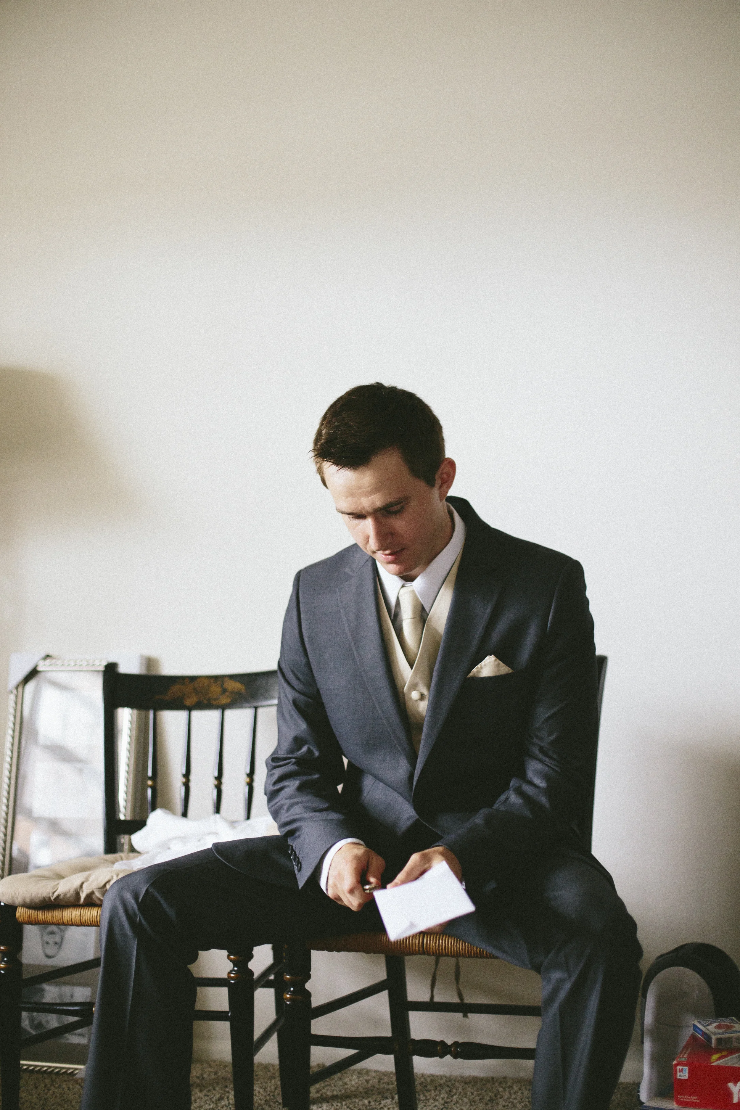 060Guys-Getting-Ready.jpg