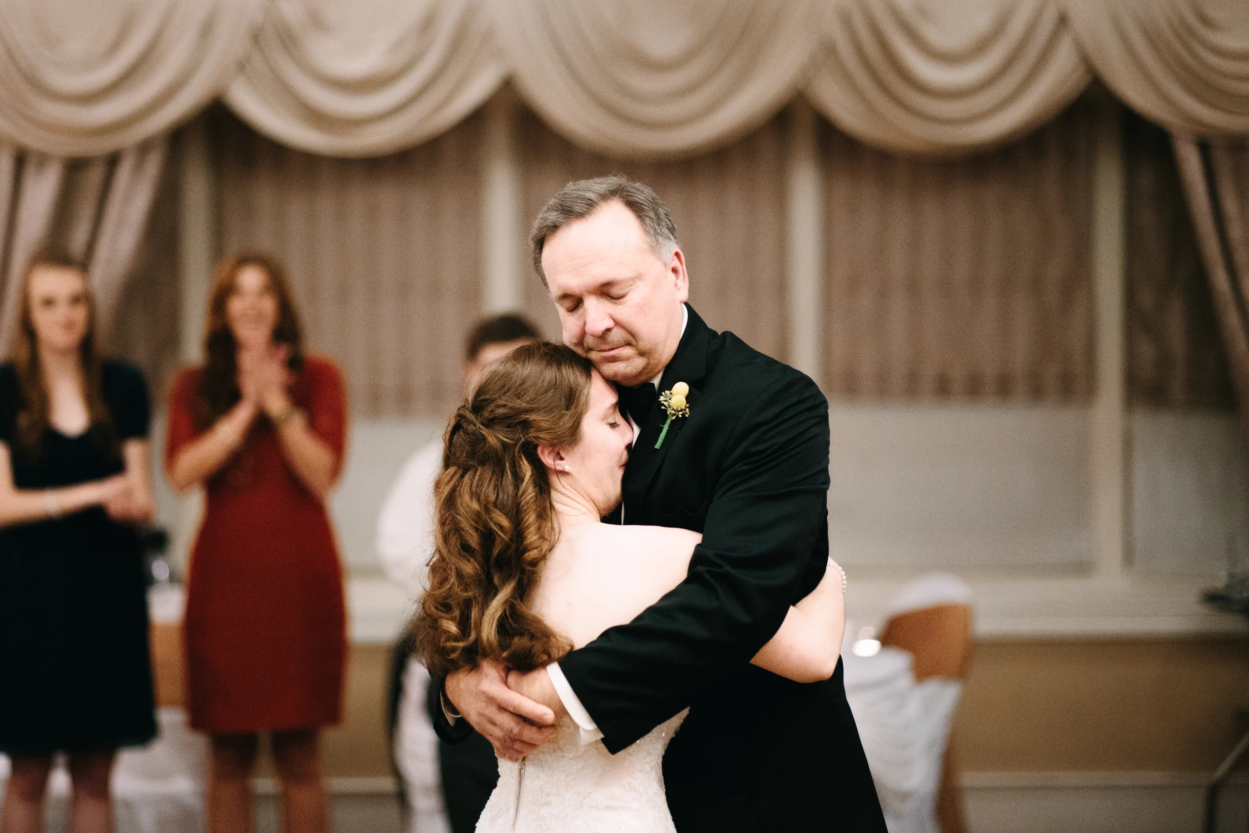 040-cam2-reception.jpg