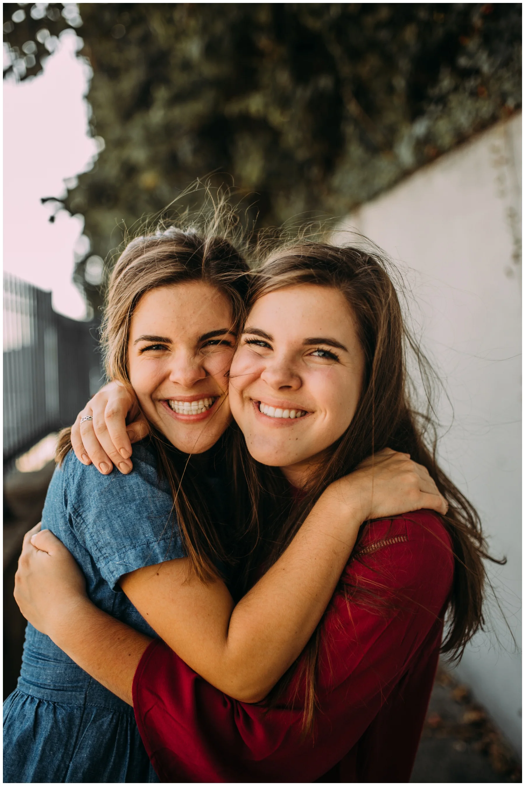 Katherine & Hannah Geiger - Senior Portrait Session