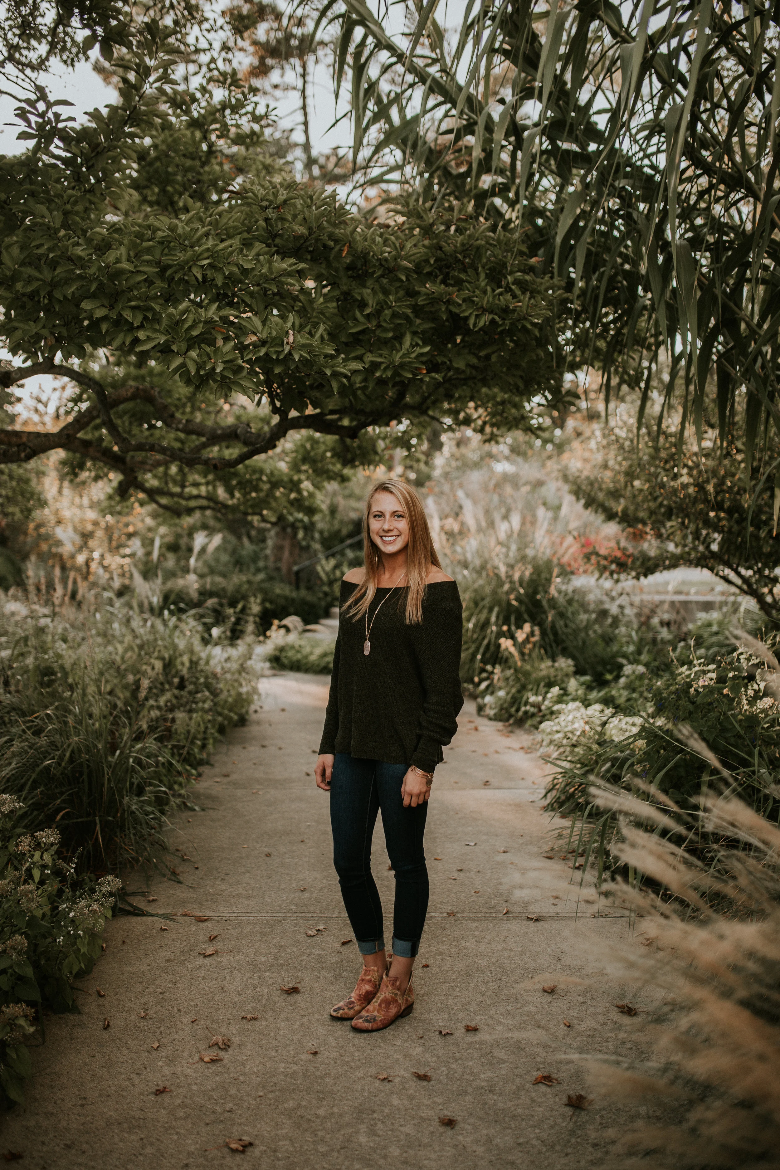 Josephine - Ault Park Senior Session