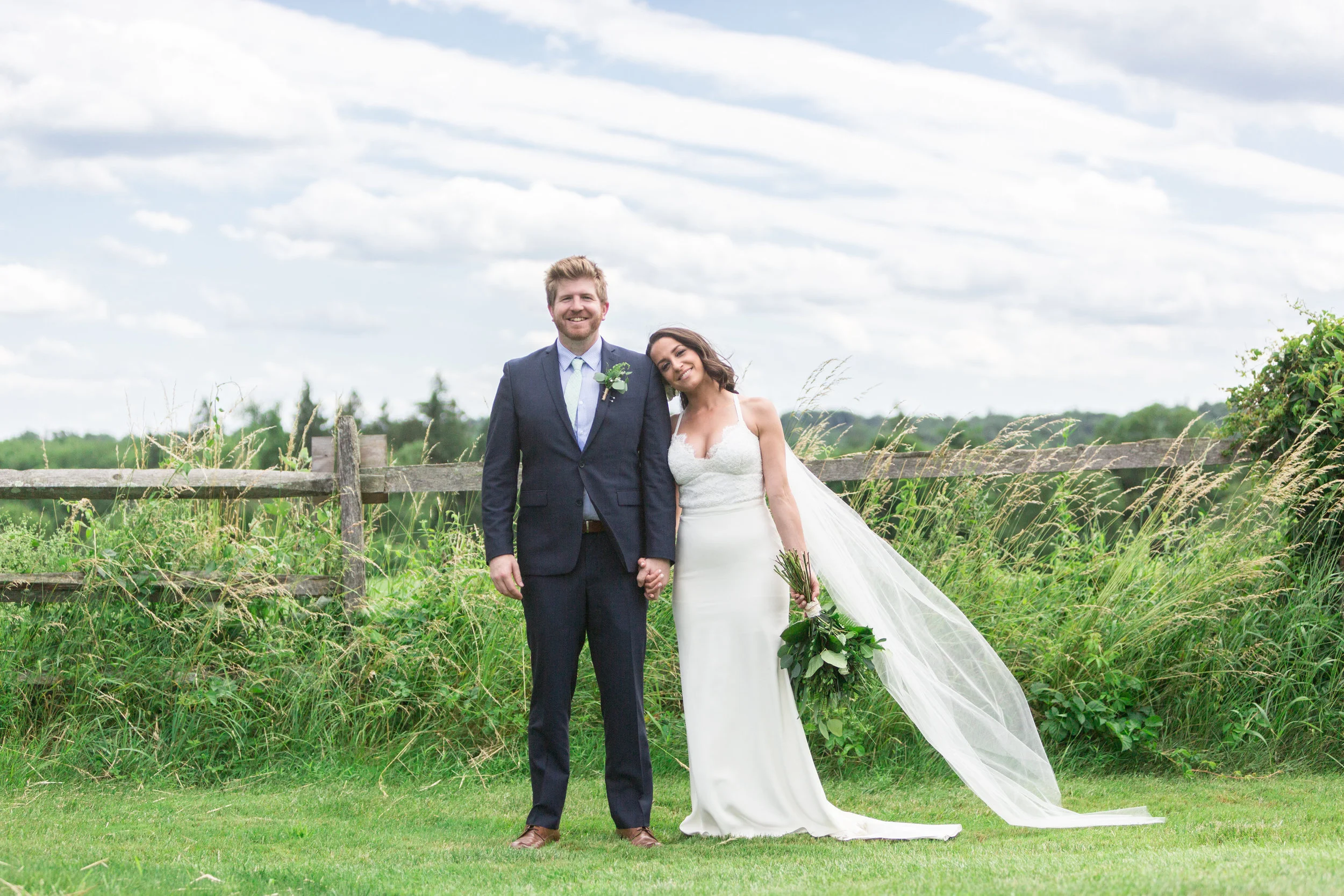 The Basking Ridge Country Club provides a beautiful backdrop for a rustic but elegant wedding. Could this picture be any more perfect? Thanks Alicia Diamond.
