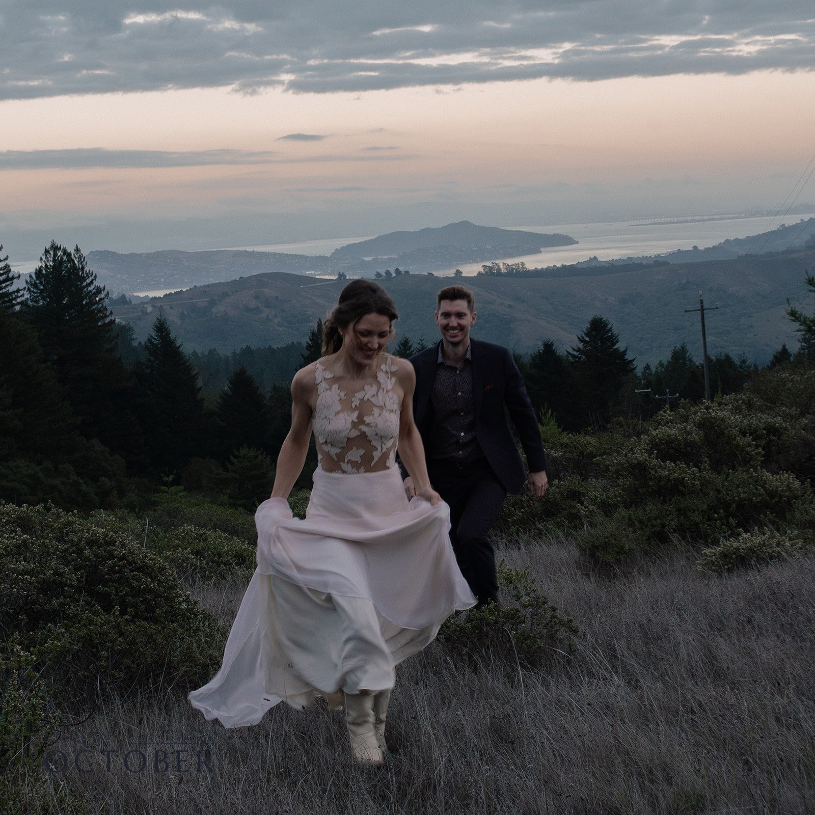 Linyage bride at urban San Francisco elopement wearing an ethereal bride in linyage lace separates