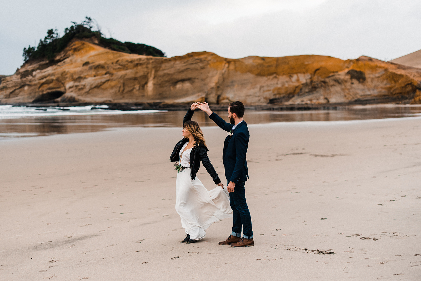 Oregon_Coast_Elopement_Wedding_The_Foxes_Photography_077-2.jpg