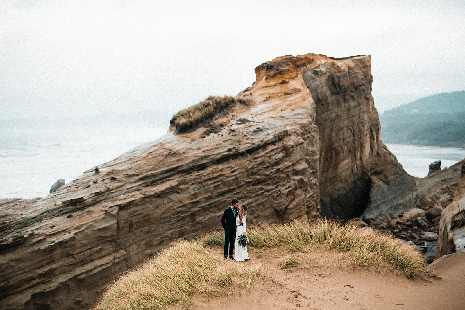 Oregon_Coast_Elopement_Wedding_The_Foxes_Photography_097.jpg