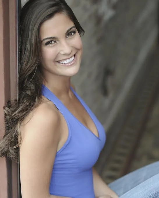 series: linyage lady | alexandra hynes