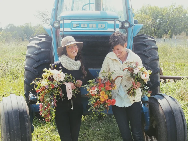 linyage lady : flower &amp; bee