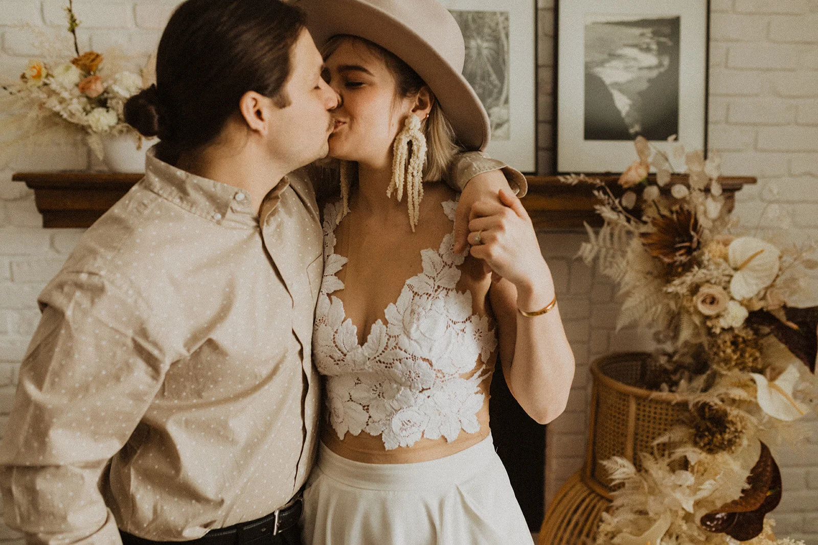 An intimate wedding at home | We’re convinced.