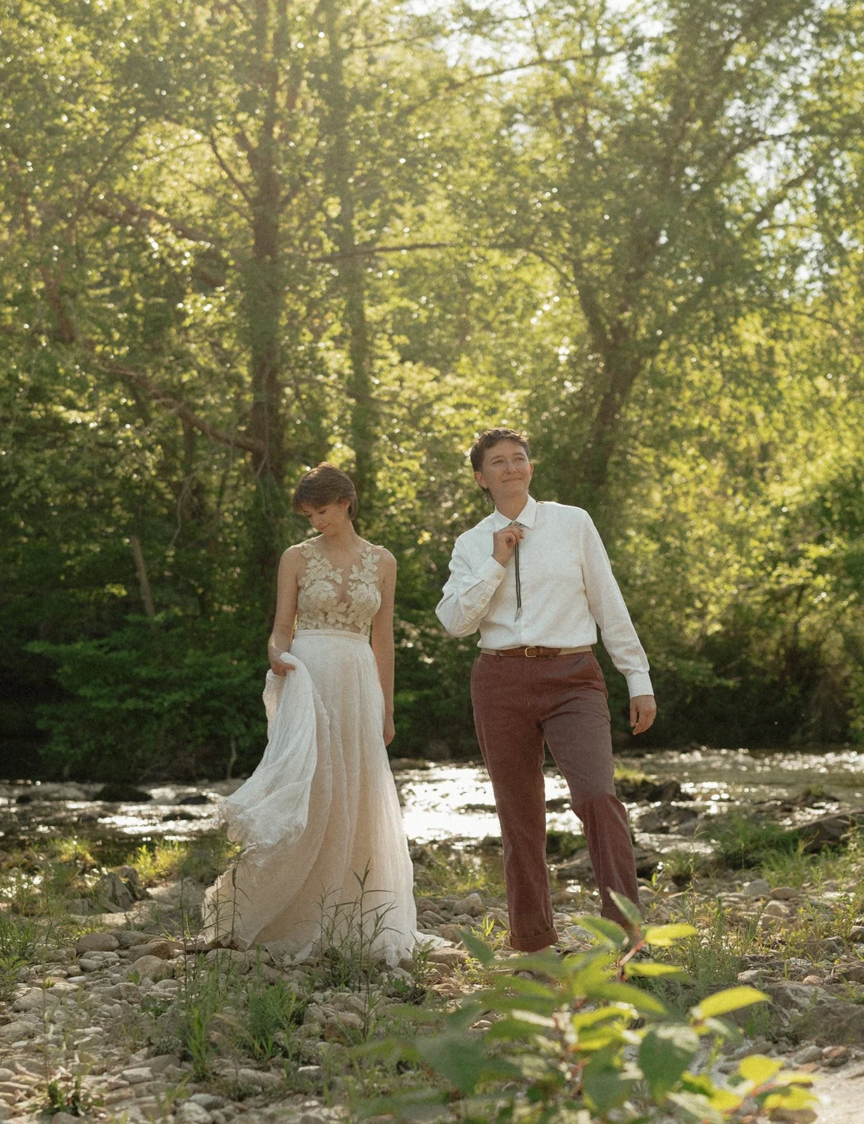 lgbtq+ outdoor elopement wedding photos