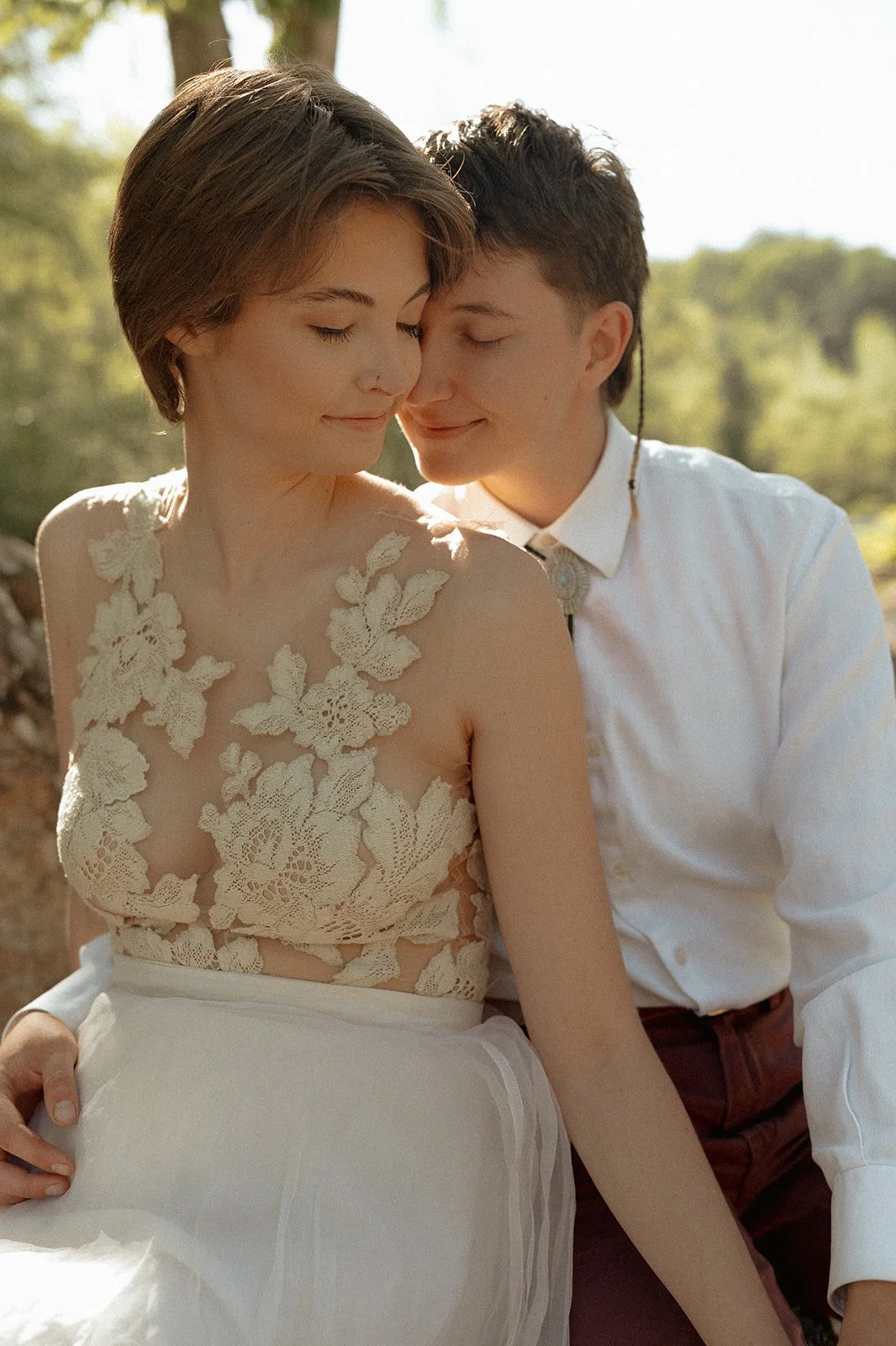 lgbtq+ outdoor elopement wedding photos