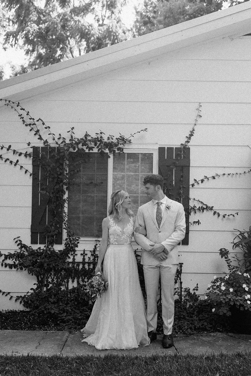 Linyage bride looking relaxed in boho bridal look designed for an outdoor Indiana wedding