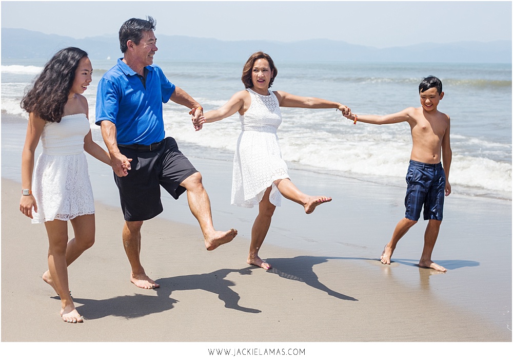 destination-family-portraits-mexico.jpg