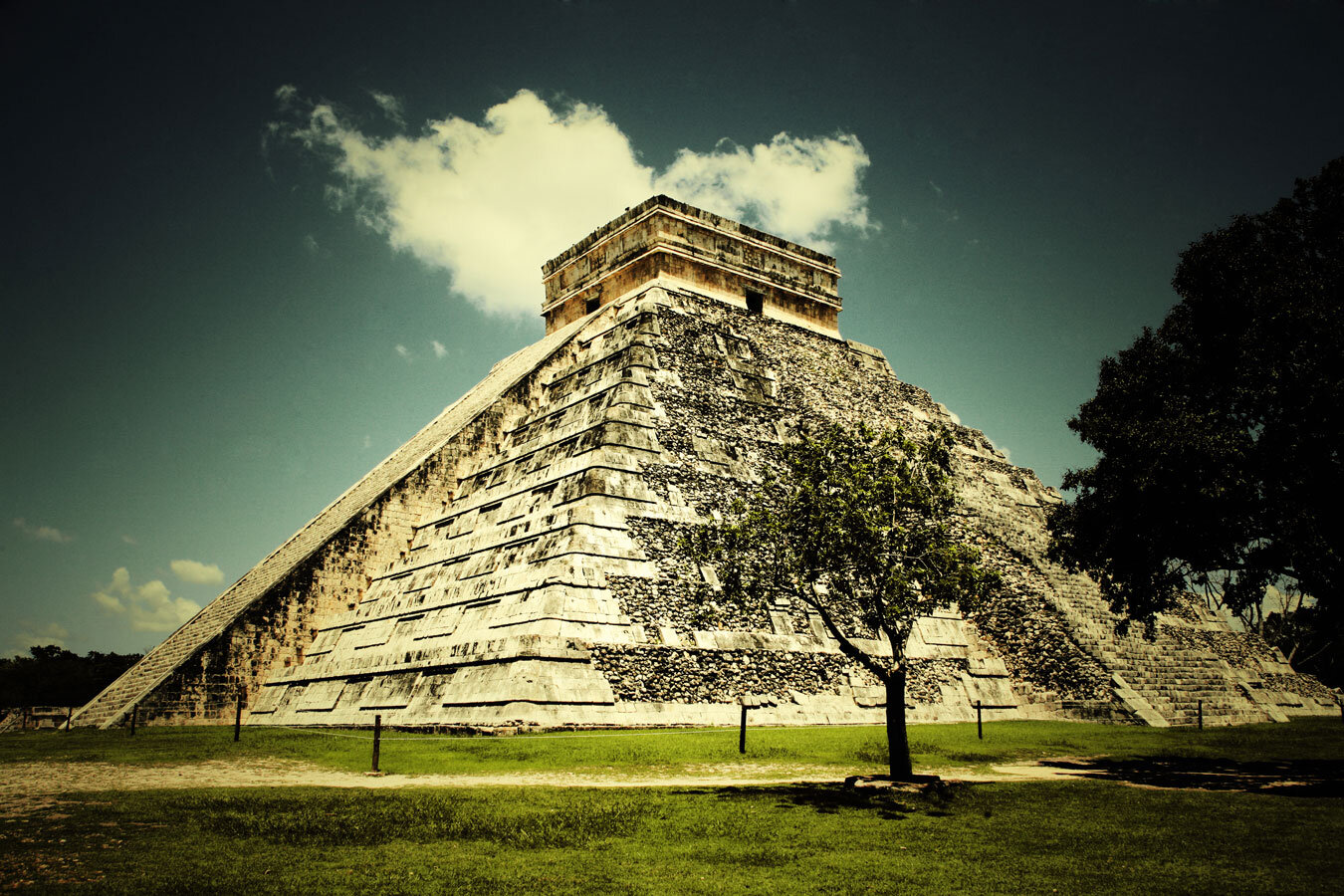 Chi-Chen Itza Pyramid Mexico Print