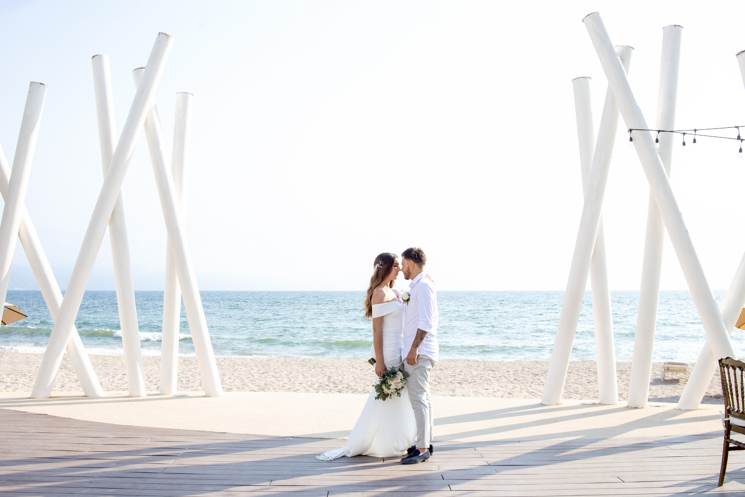 the-hilton-resort-puerto-vallarta-mexico-top-destinatio-wedding-venue