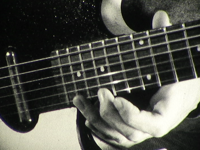 GUITAR FILM (2009)