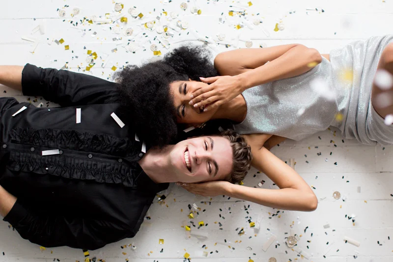 Couple celebrates with confetti