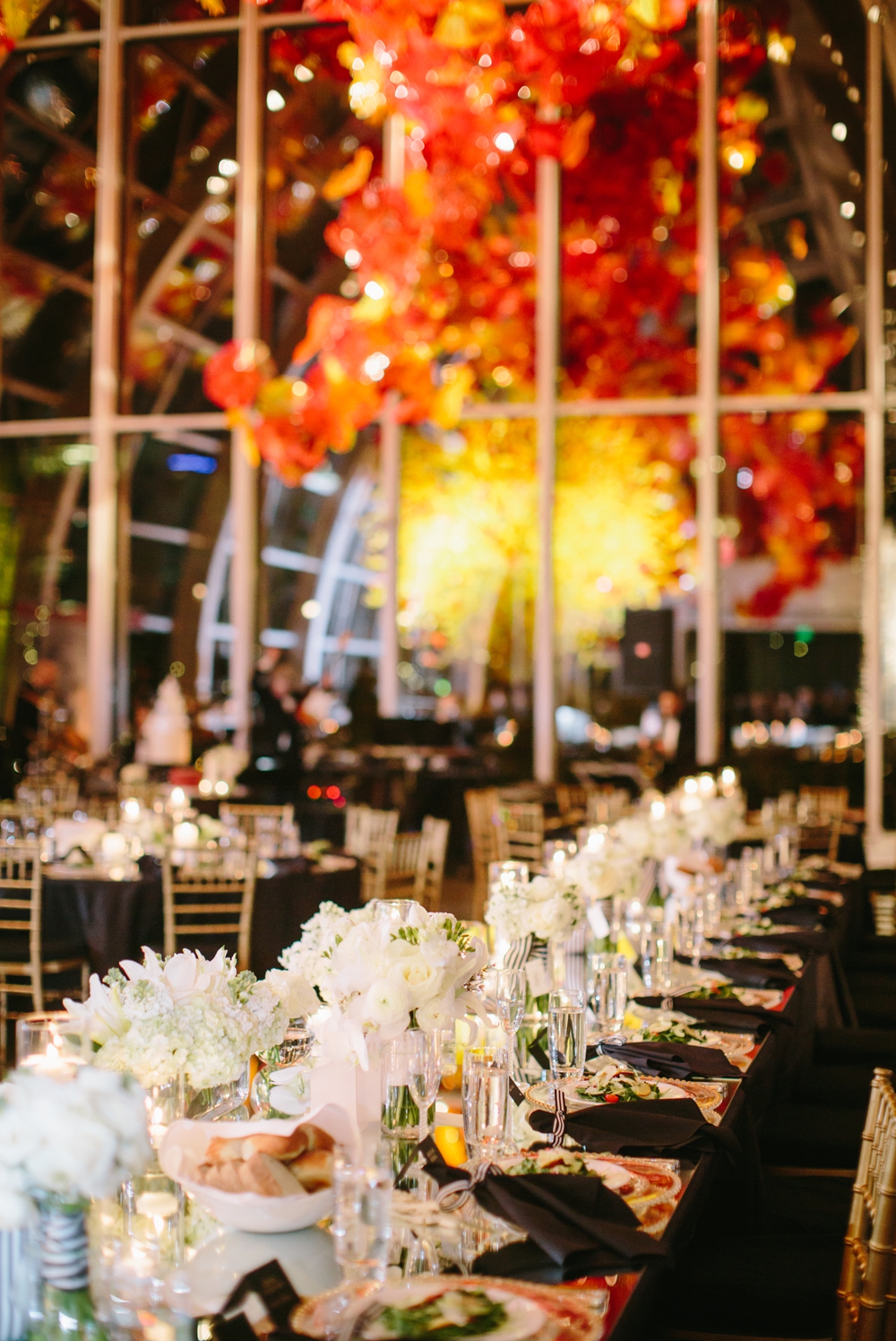 seattle_wedding_photographer_chihuli_garden_and_glass 36.jpg