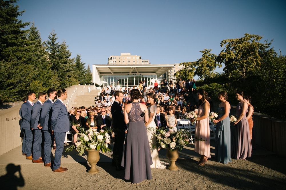 seattle_wedding_photographer_Olympic_sculpture_park 39.jpg