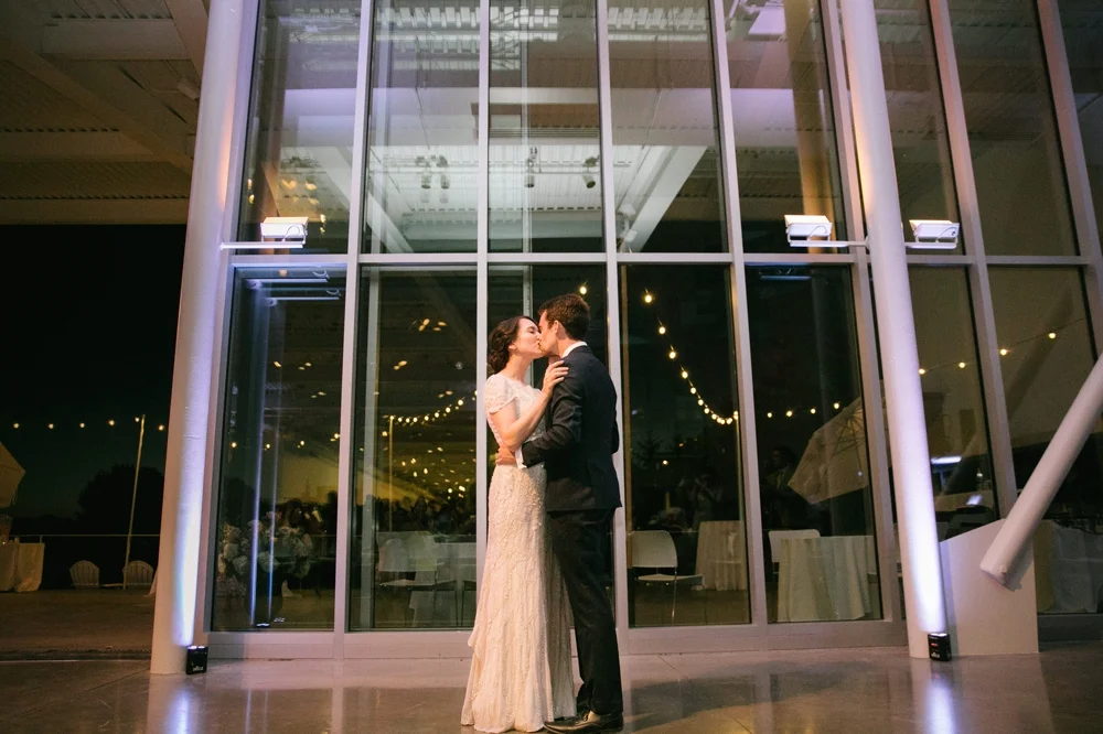 seattle_wedding_photographer_Olympic_sculpture_park 68.jpg