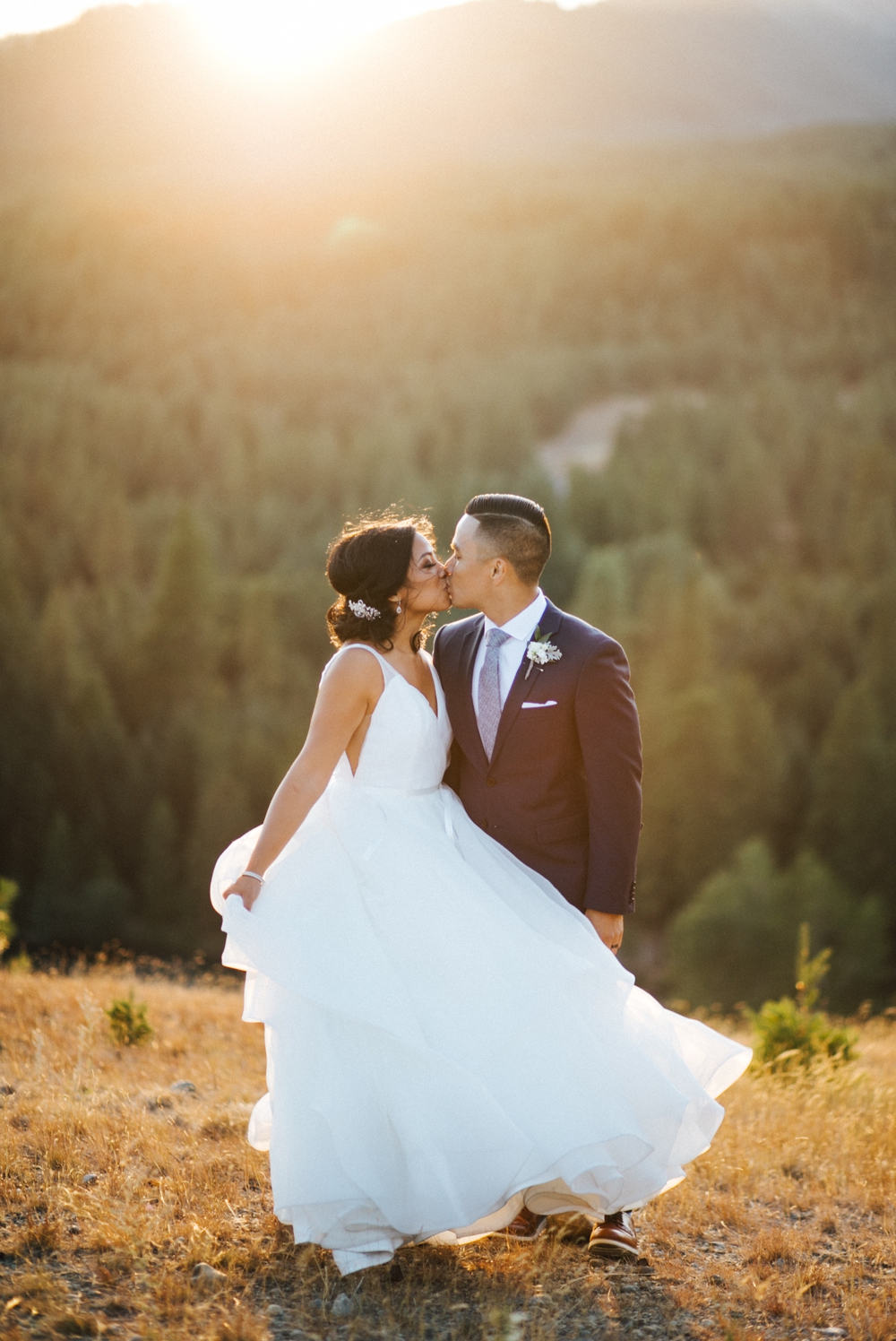 Suncadia_wedding_fine_art_photographer_asian 54.jpg