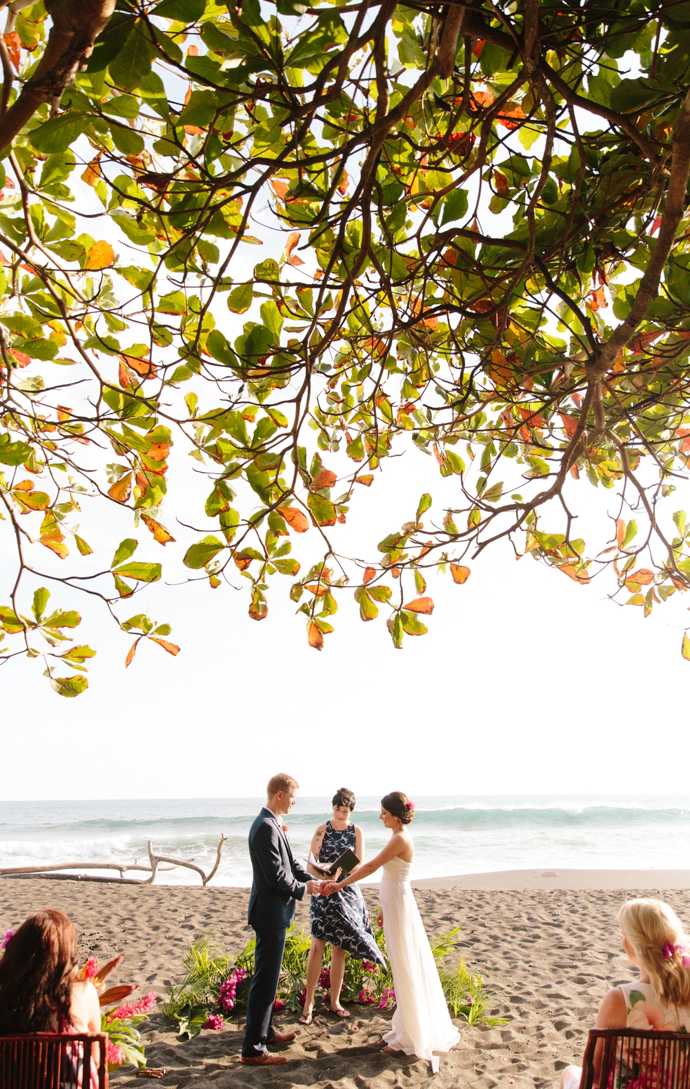 tropical-costa-rican-wedding-photographer 24.jpg