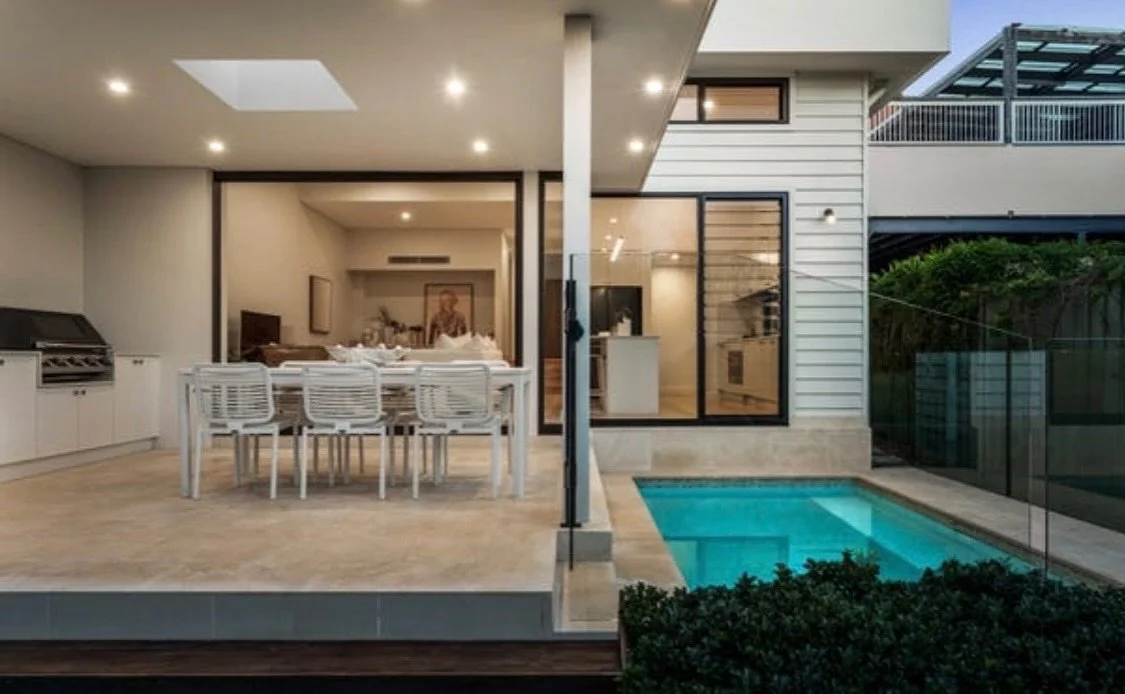 Small space, big impact.
Our Cronulla pool build proves you don’t need a large backyard to create your own private oasis.
#SmallBackyardPool #Cronulla #PoolDesign #OutdoorLiving #LuxuryPools #CoastalStyle #BackyardGoals #traydpools