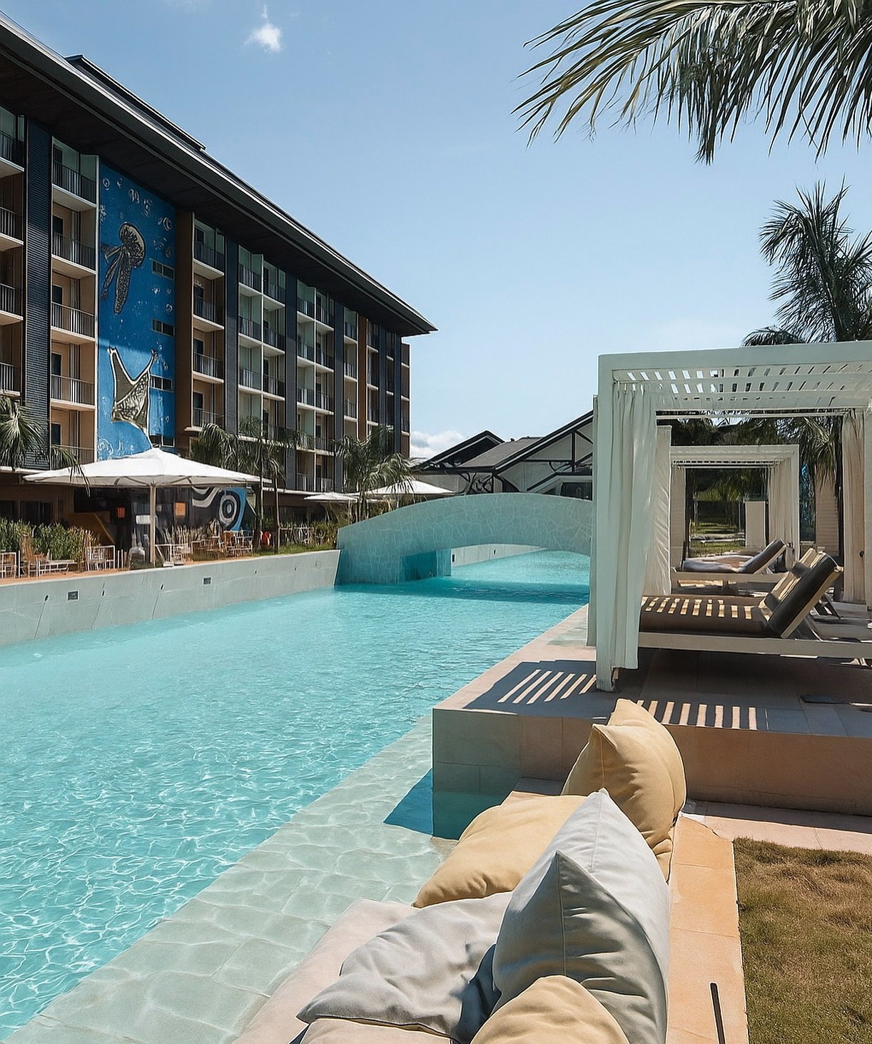 A little slice of paradise &mdash; one of our collaboration projects: a serene commercial pool interior that blends luxury with calm. @clarkpoolinteriors @crystallinepoolinteriors @blueglasspebblecompany 
#InteriorDesign #CommercialDesign #LuxuryInte