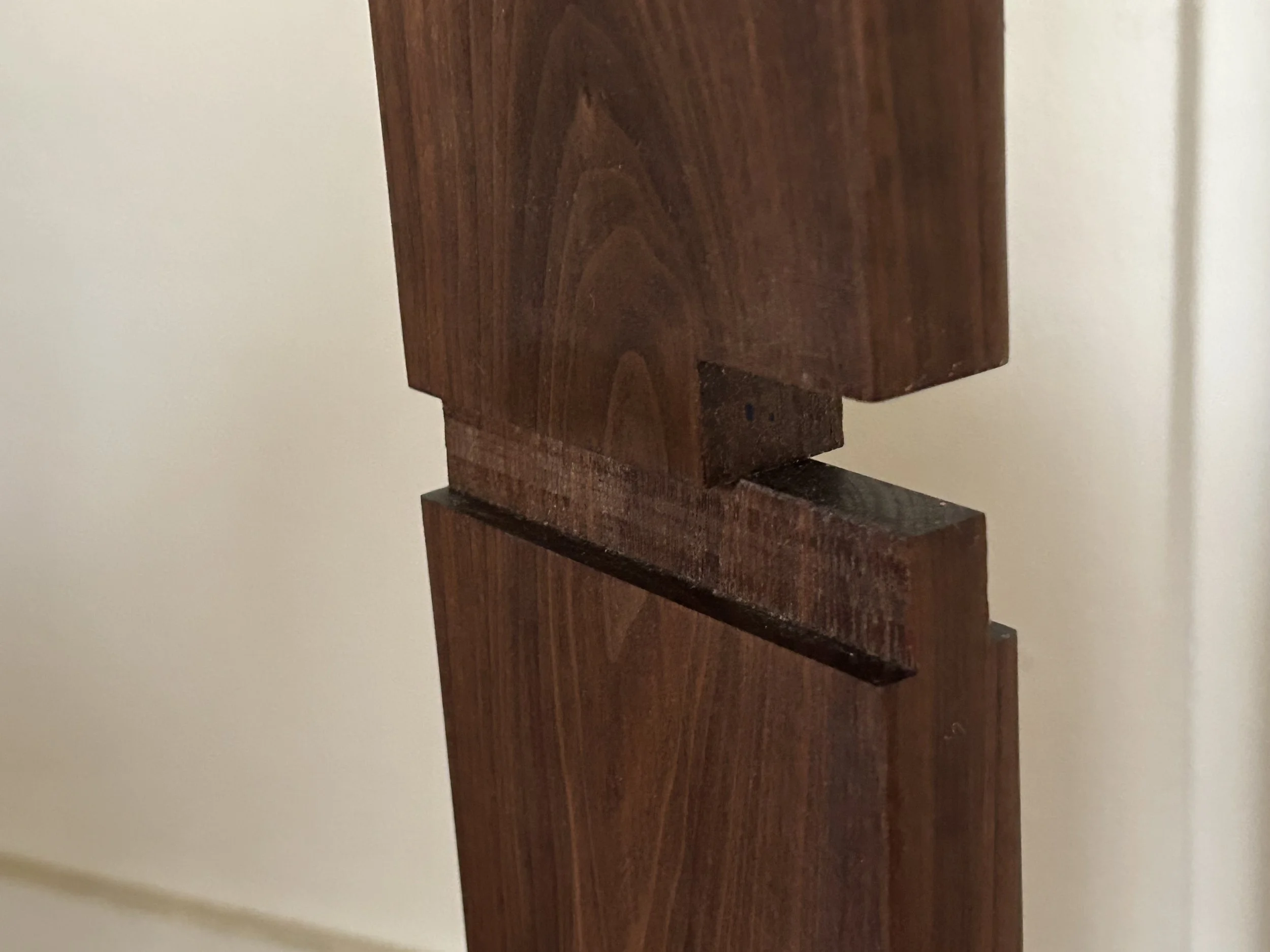 Keysha's Desk Joinery 5.jpeg