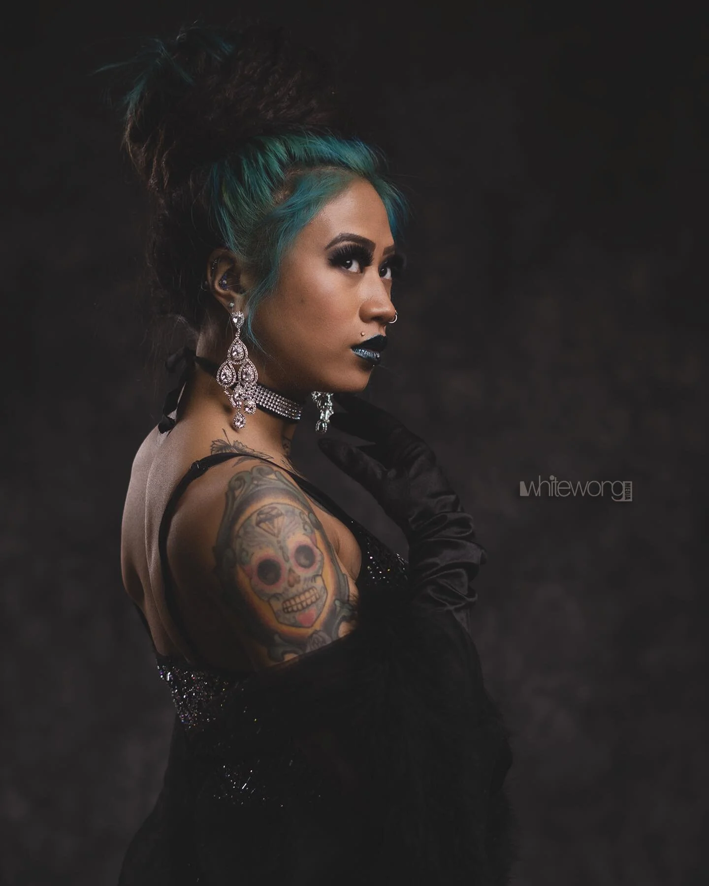 Working on those portraits with a beautiful entertainer @tidasativa / @hypnotizinghippie She is a performer here in Vegas
-
-
-
-
Like-Follow-Comment-Share 

#whitewongmedia #photographer #photographyoftheday #portraitphotography #lasvegas #808born #