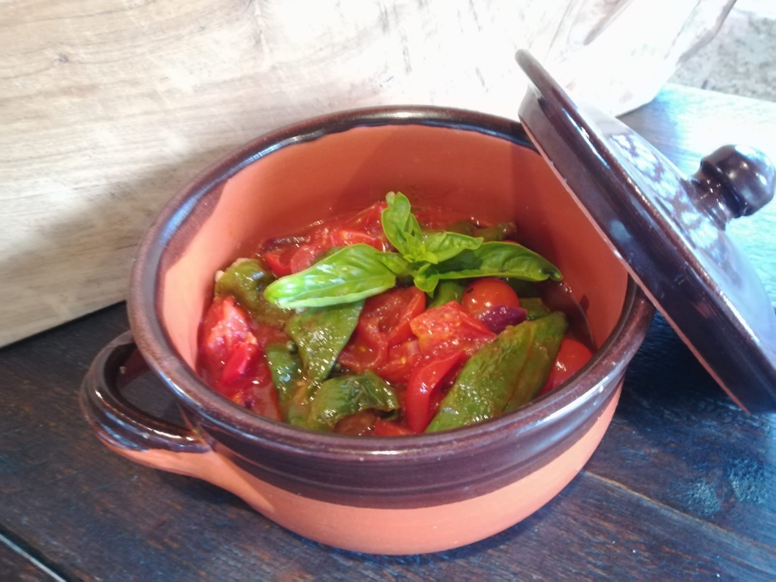 "U SCITTUDDU" - PEPERONATA IN BRODO