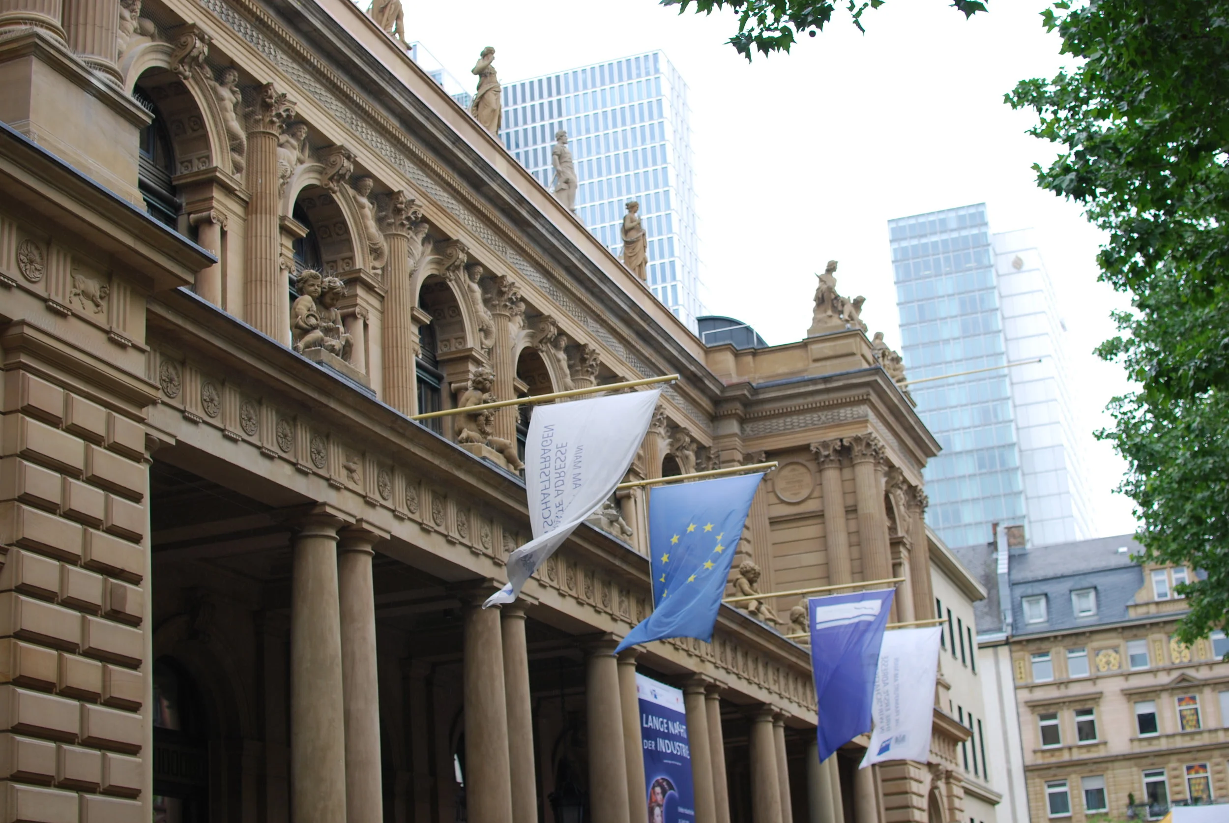 WARUM IST ES SO SCHWER DEN DAX ZU SCHLAGEN? - TEIL 1 -