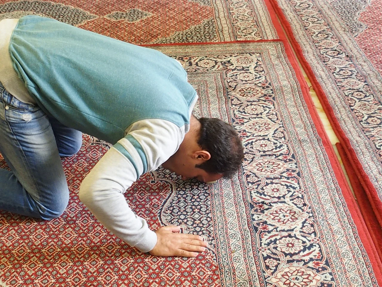Il messaggio dell’Islam a confronto con il Vangelo di Gesù 