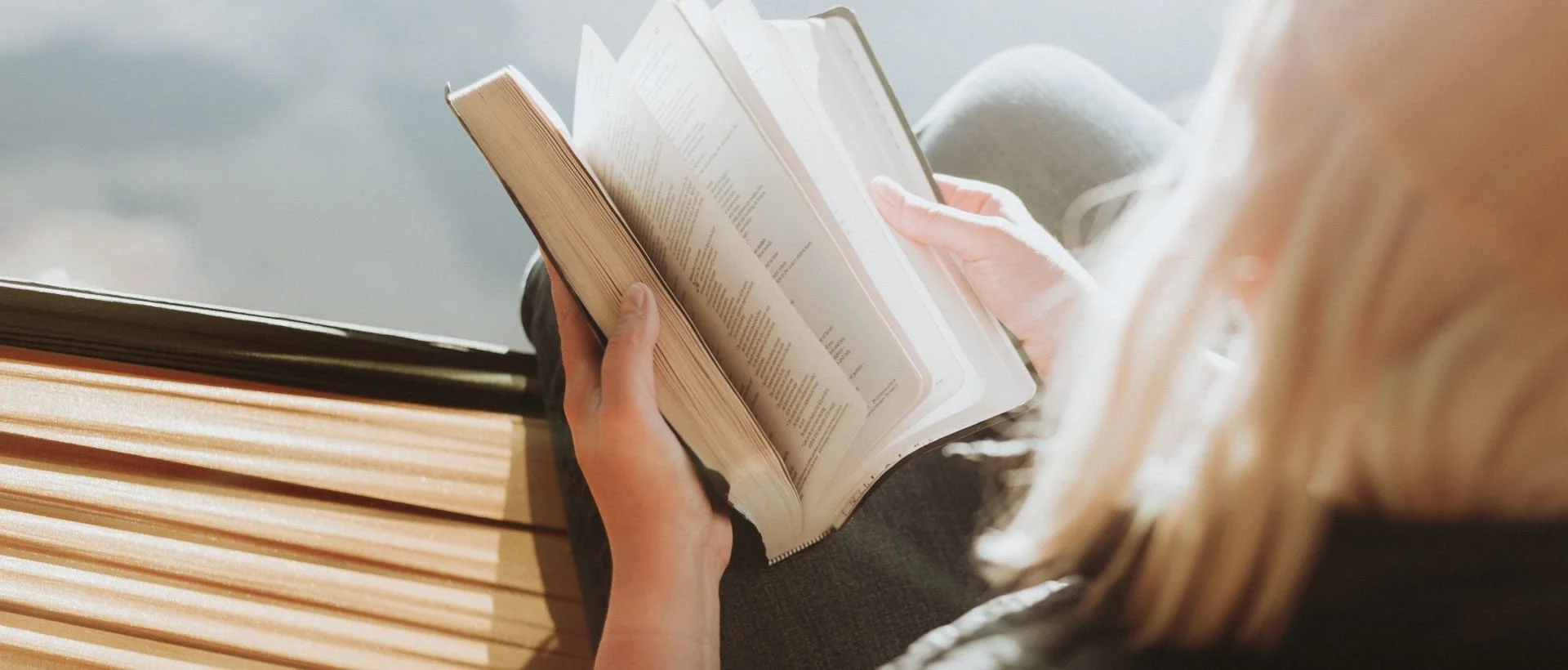 Le donne dovrebbero essere pastori? Che cosa insegna esattamente 1 Timoteo 2:12?