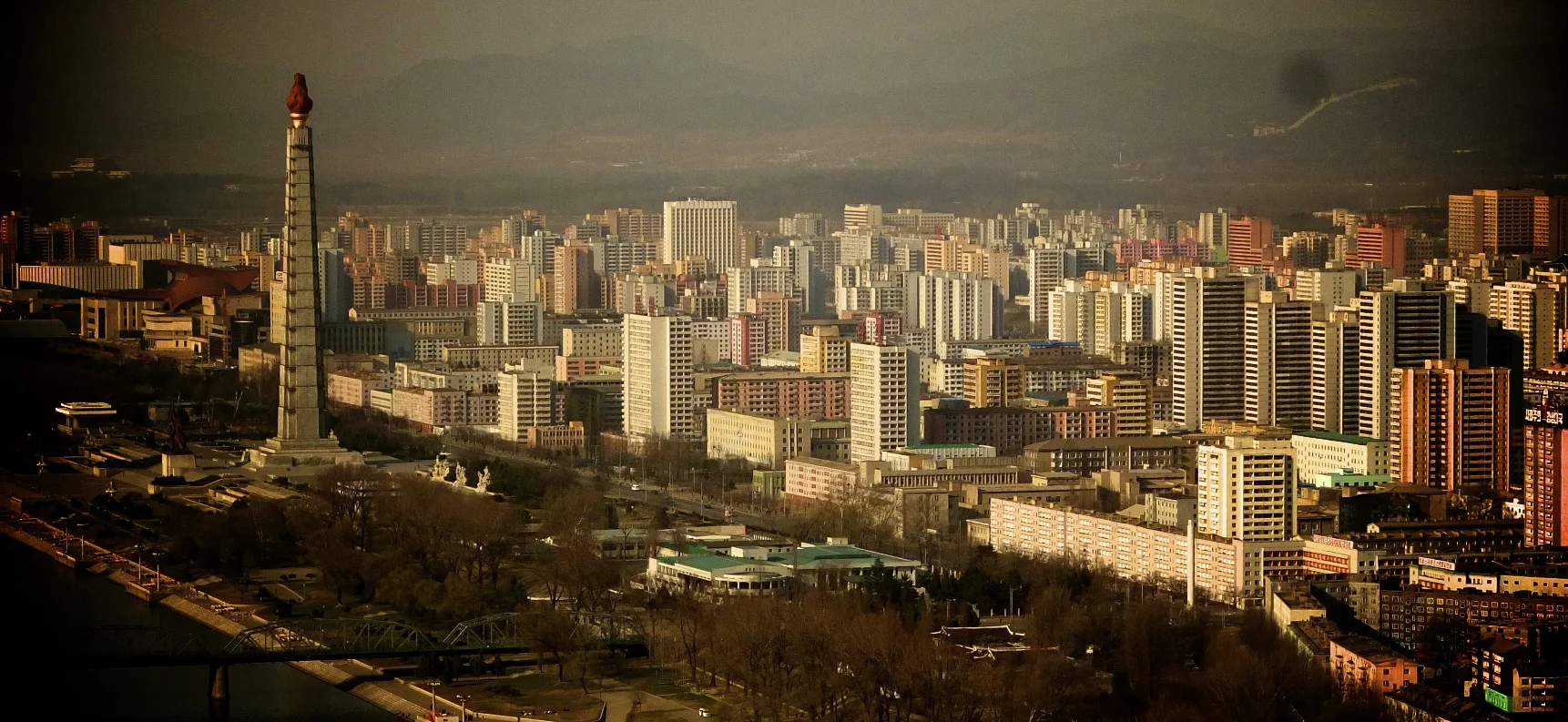 DSCF4577 - Version 2.jpg