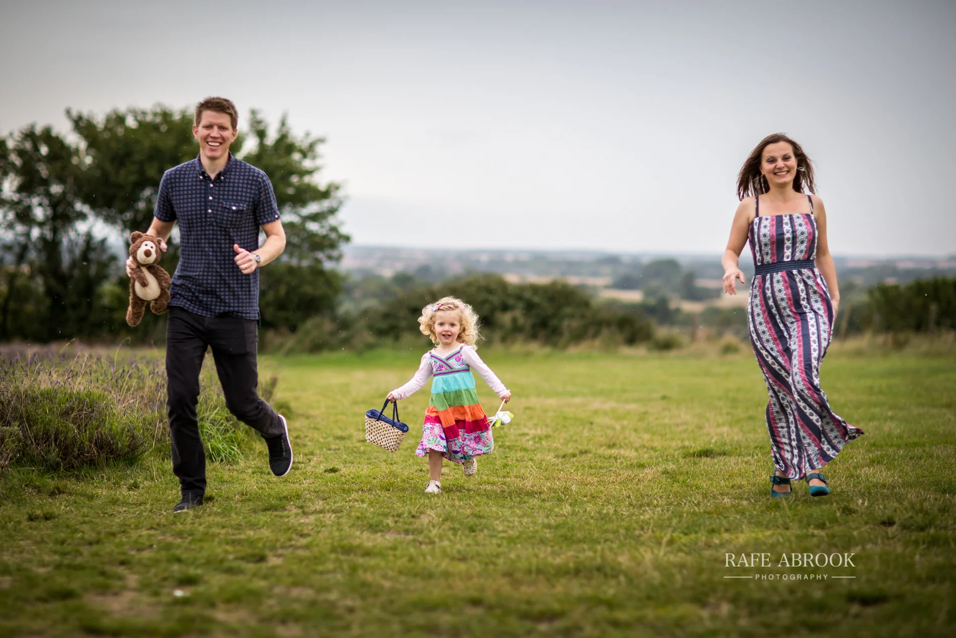hitchin lavender farm family photoshoot hertfordshire-1029.jpg