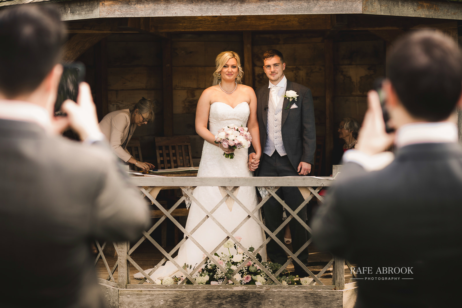 south farm wedding royston hertfordshire wedding photographer rafe abrook photography-1587.jpg