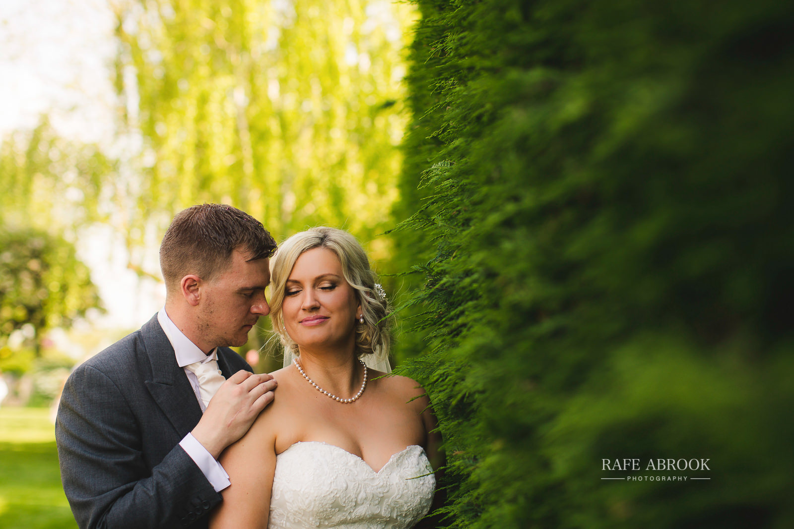 south farm wedding royston hertfordshire wedding photographer rafe abrook photography-1745.jpg