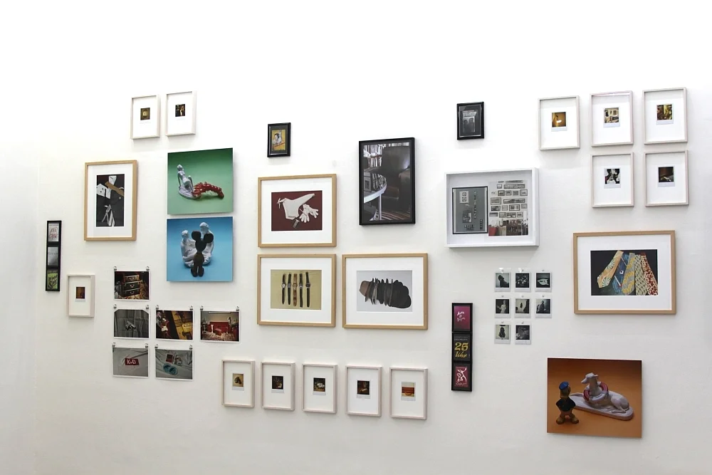 Ausstellungsansicht, Monat der Photographie, 2010. Voyage autour de ma chambre kuratiert von Gerald Matt. 