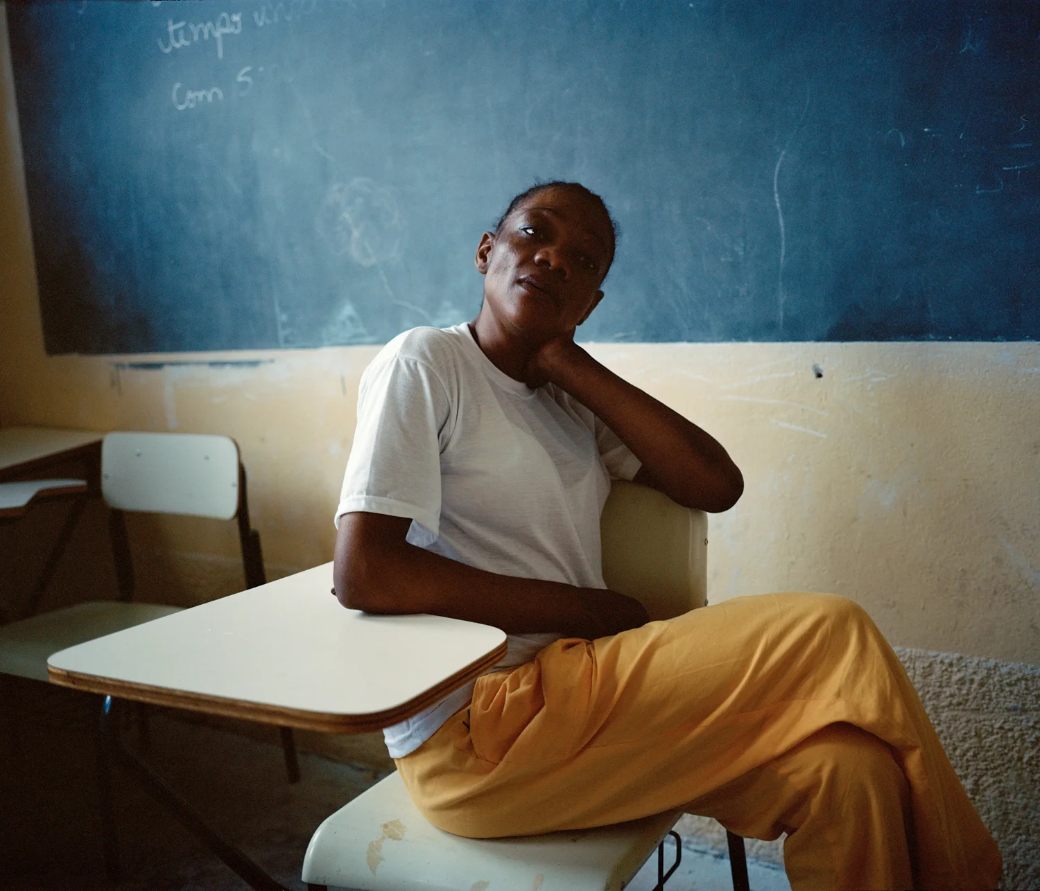 Joyce Macina from South Africa was arrested in Sao Paulo Guarulhos airport for a false passport and attempting to smuggle in over the US$40,000 limit. She was freed halfway through her sentence due to declining health. Weakened by illnesses associated with HIV she struggled to find work and accommodation outside prison. when she ran out of money, she tried to smuggle cocaine out of the country to finance her way home. She was arrested and sent back to prison only 6 months after she had left, but has since been freed again and sent home on compassionate grounds because of her health.