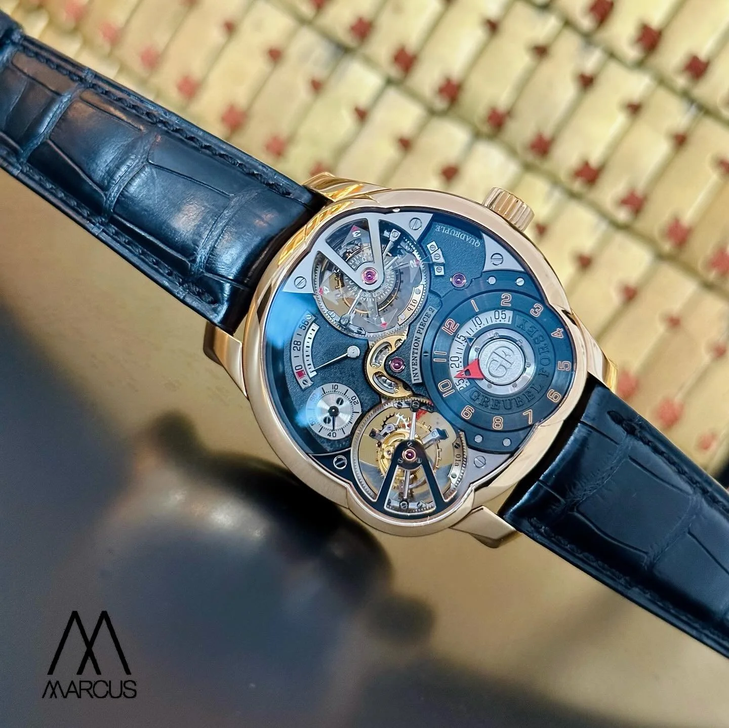 A truly revolutionary invention! 👌

#greubelforsey 
#inventionpiece2 
#tourbillon 
#quadrupletourbillon 
#wotd 
#watchgeek 
#collector 
#rarepiece 
#savoirfaire 
#hautehorlogerie 
#luxury 
#lifestyle