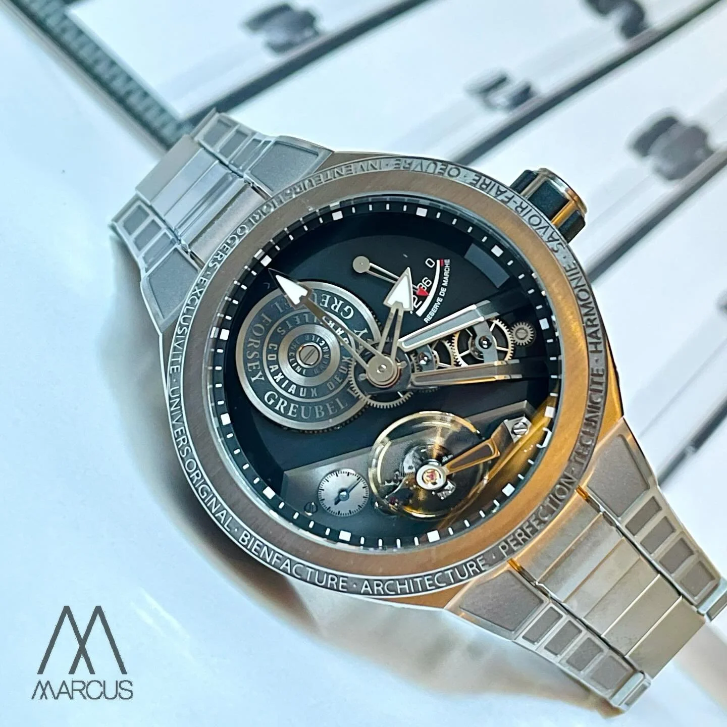 Mesmerising&hellip; 🤩

#greubelforsey 
#balancierconvexe 
#mesmerising 
#wotd 
#savoirfaire 
#hautehorlogerie 
#luxury 
#lifestyle 
#luxurylifestyle 
#ifyouknowyouknow