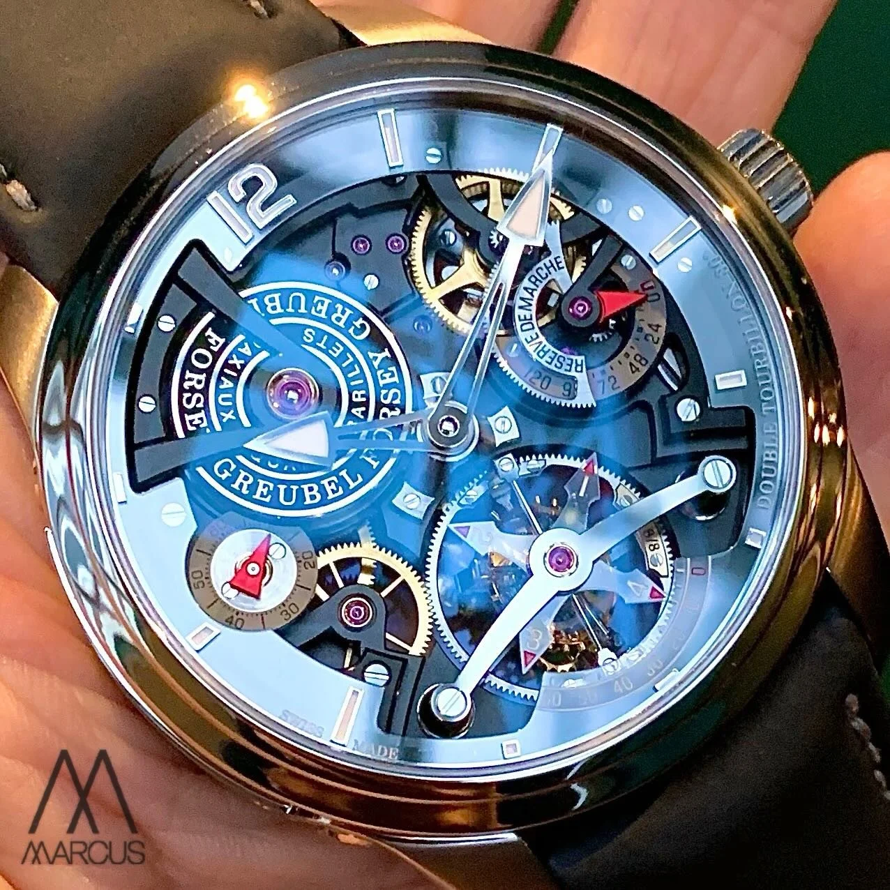 😍

#greubelforsey 
#technique 
#tourbillon 
#doubletourbillon 
#ifyouknowyouknow