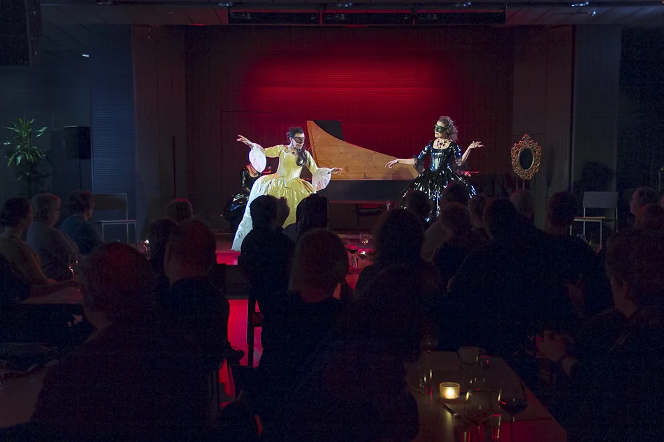CB - La Donna Barbara 22.2. (Ville Kuukka).jpg