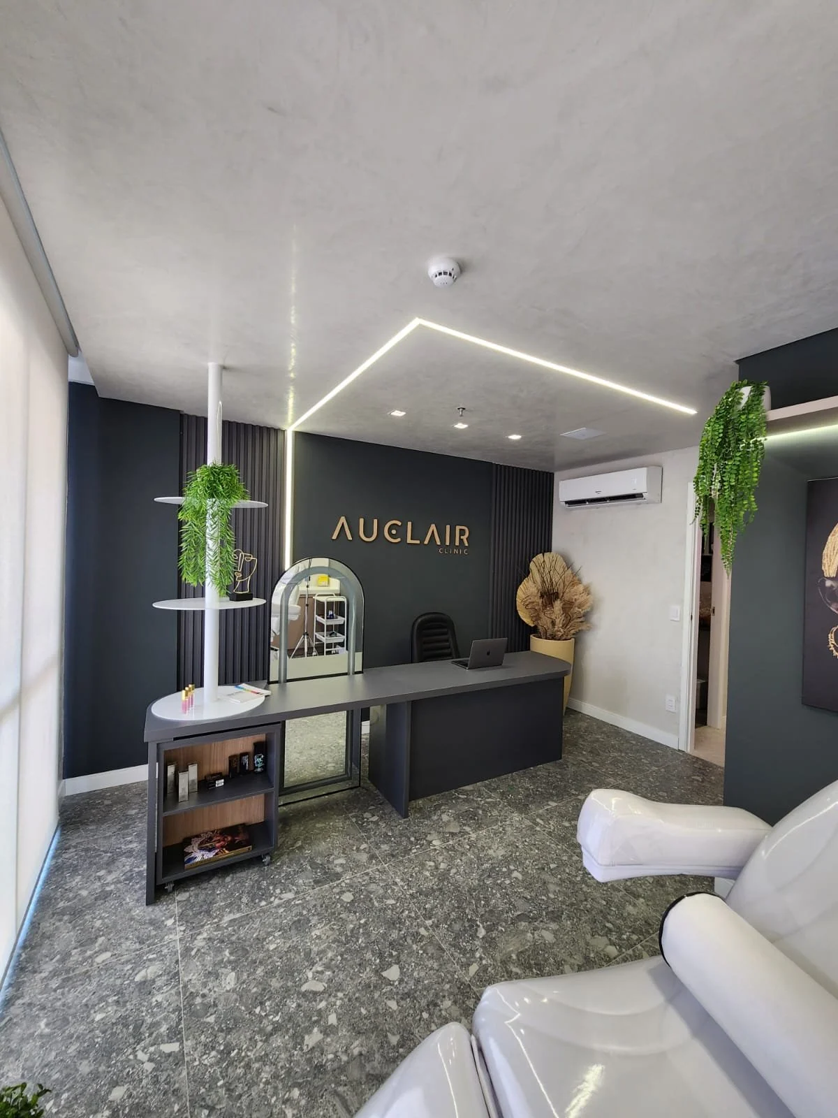 WhatsApp Image 2025-08-20 at 14.15.54 (2).jpeg