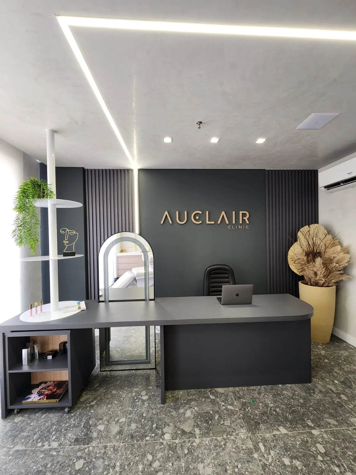 WhatsApp Image 2025-08-20 at 14.15.56 (3).jpeg