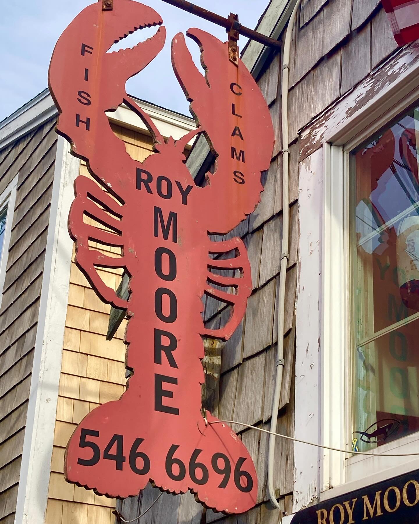 Roy Moore - fish and clams 🦞🦞🦞🦞 
#rockportma
