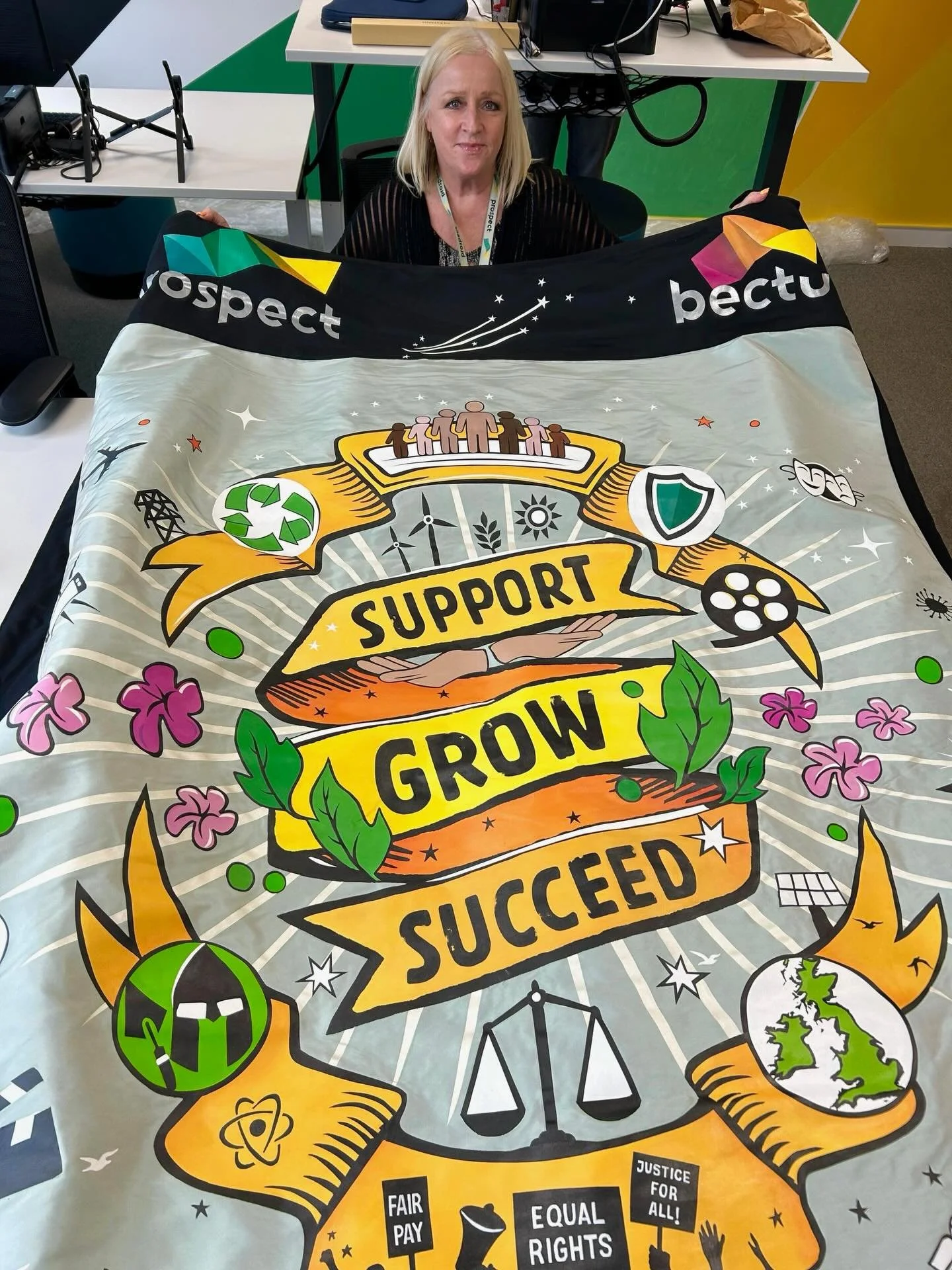 When I designed the new @prospectunion  @bectuunion banner I wanted to convey a message of equality, diversity, unity, togetherness and fairness for all.

Today, thousands of people will take to the streets in central London to march for these same v